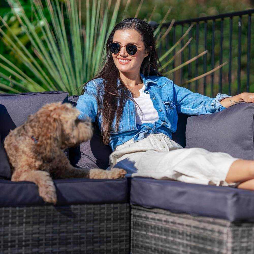 LONDON RATTAN 6 Seater Modular Outdoor Lounge Setting with Ottoman, Gr