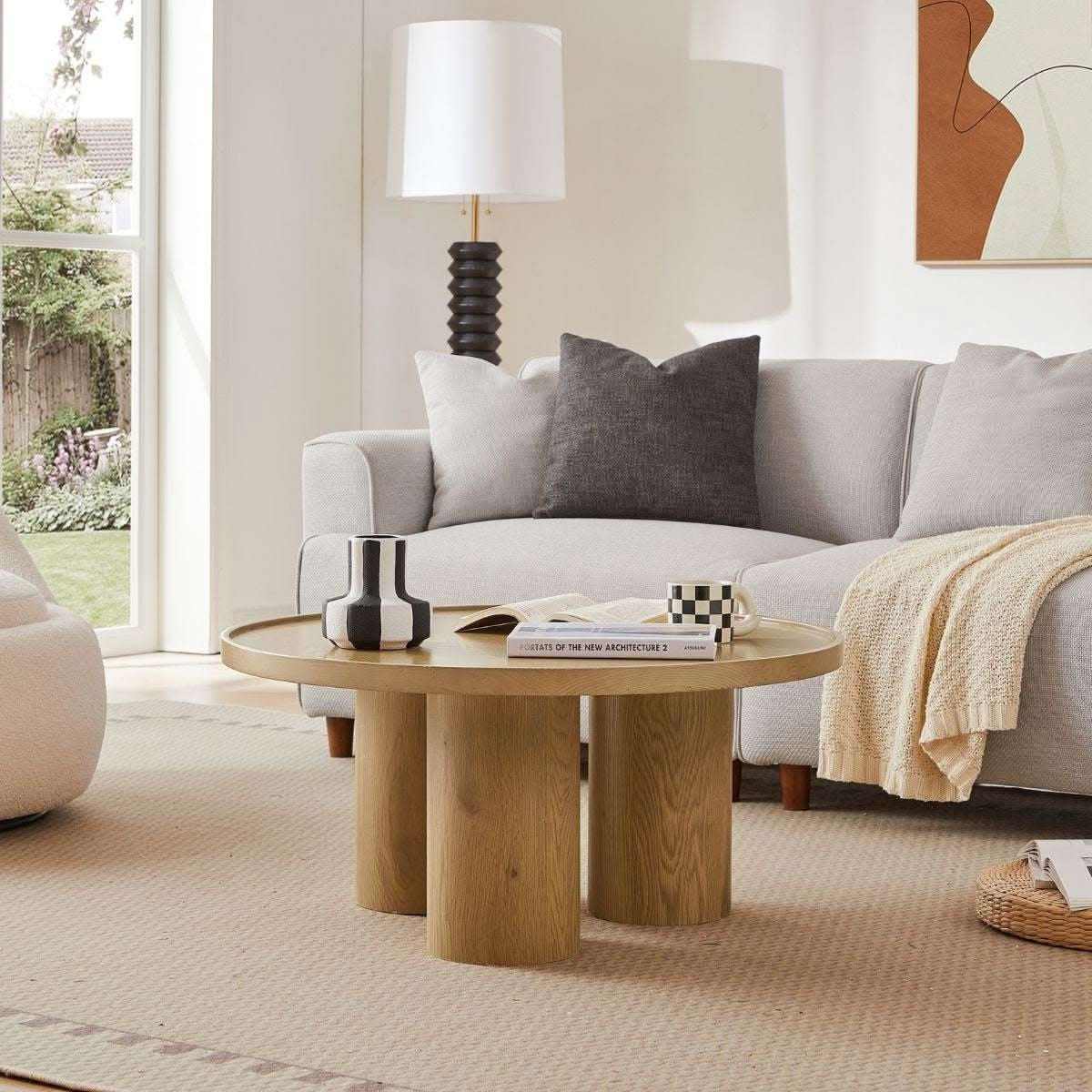 How to Choose the Perfect Rug for Your Living Room
