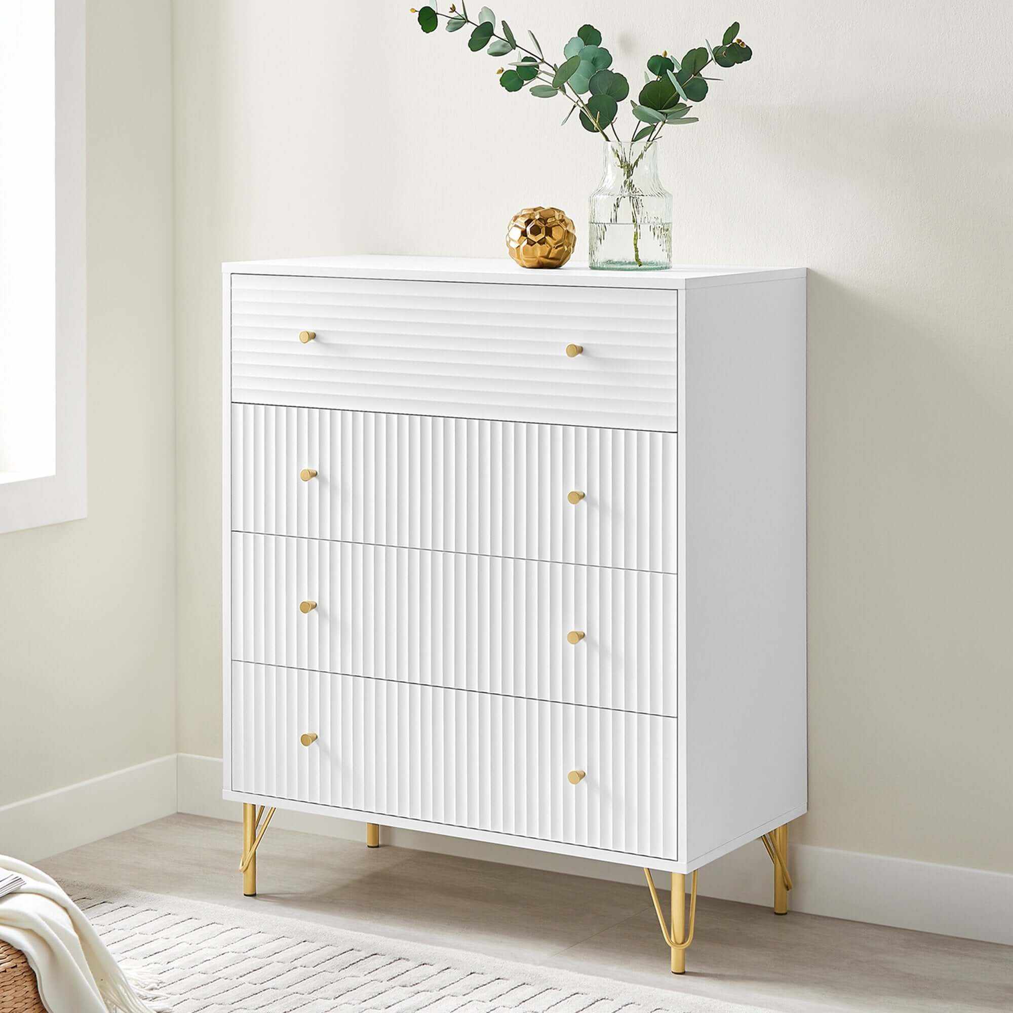 Sarantino Rocco White Chest Of Drawers