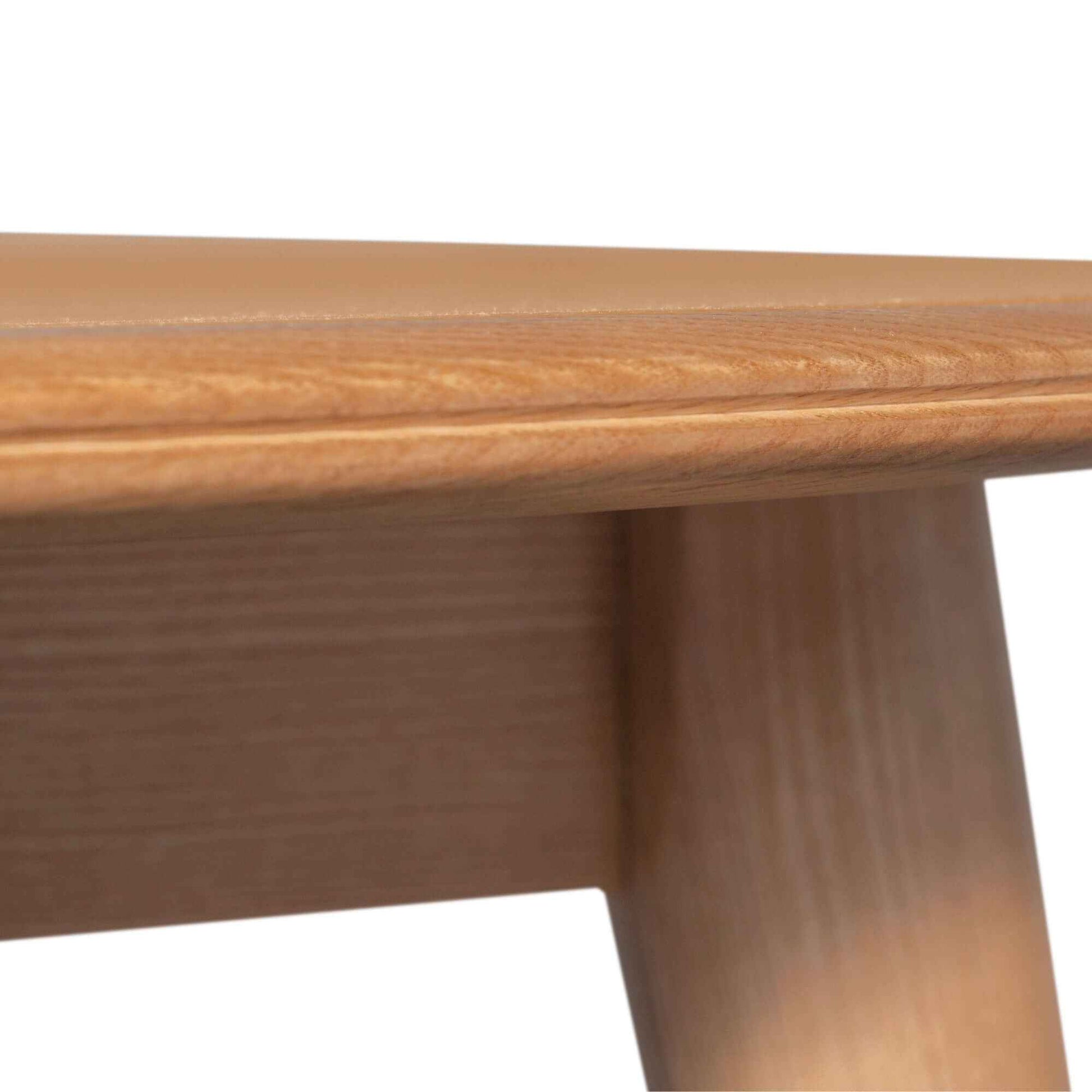 Emilio Round 4 Seater Dining Table Scandinavian Style - Oak