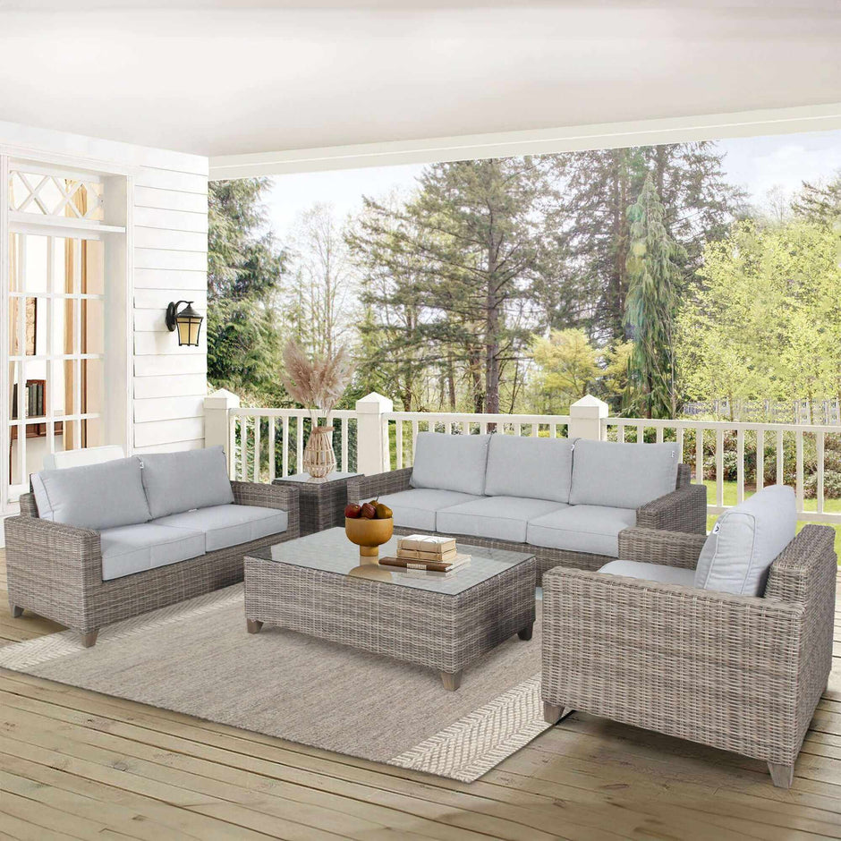 wicker outdoor couch set