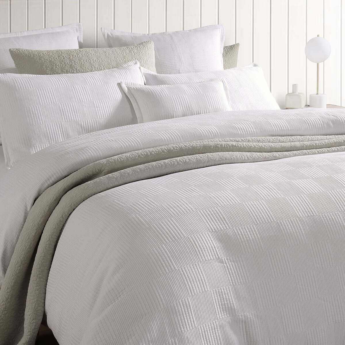 Platinum Collection Caspian White Cotton Queen Quilt Cover Set