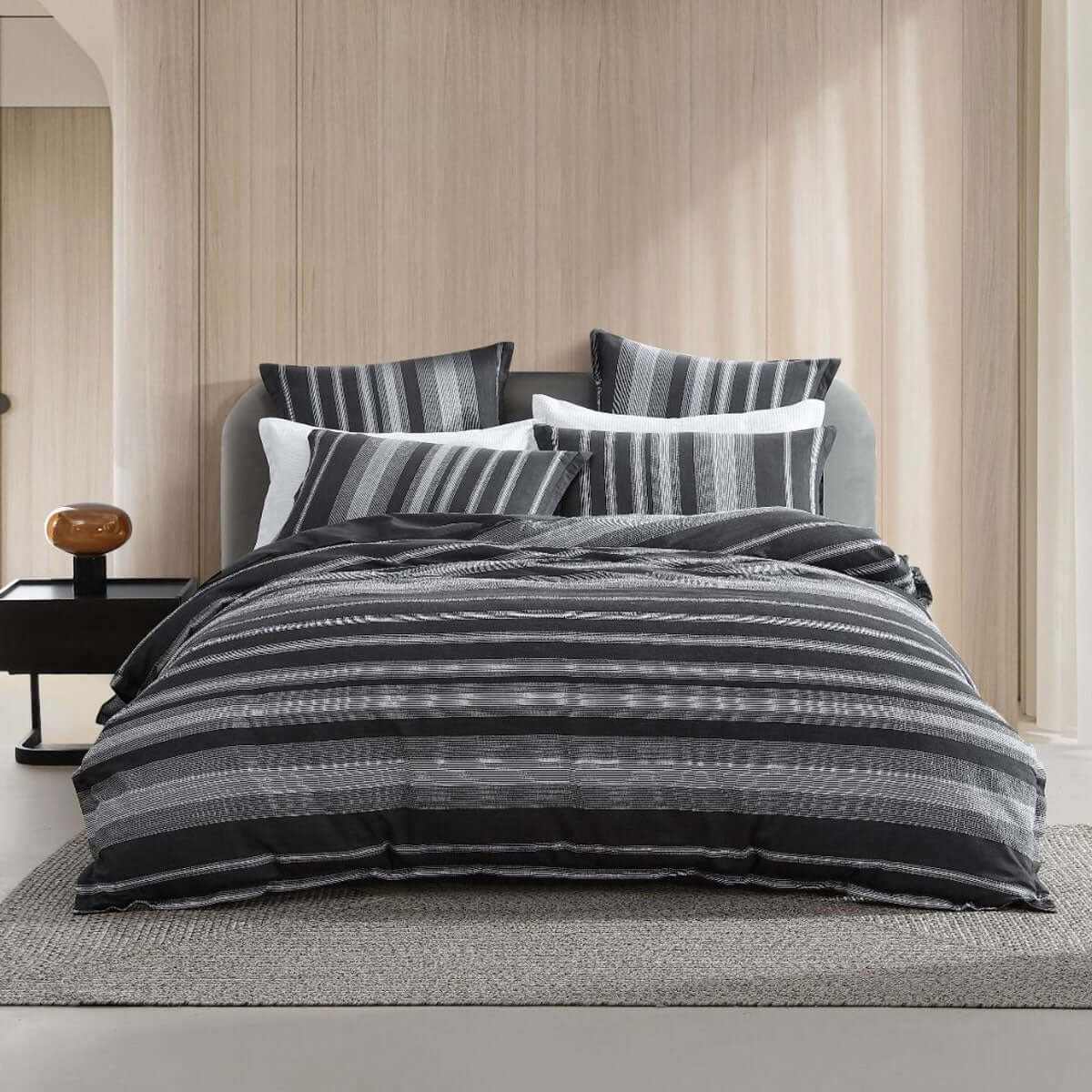 Hunter Charcoal 100% Cotton Seersucker Quilt Cover Set Queen