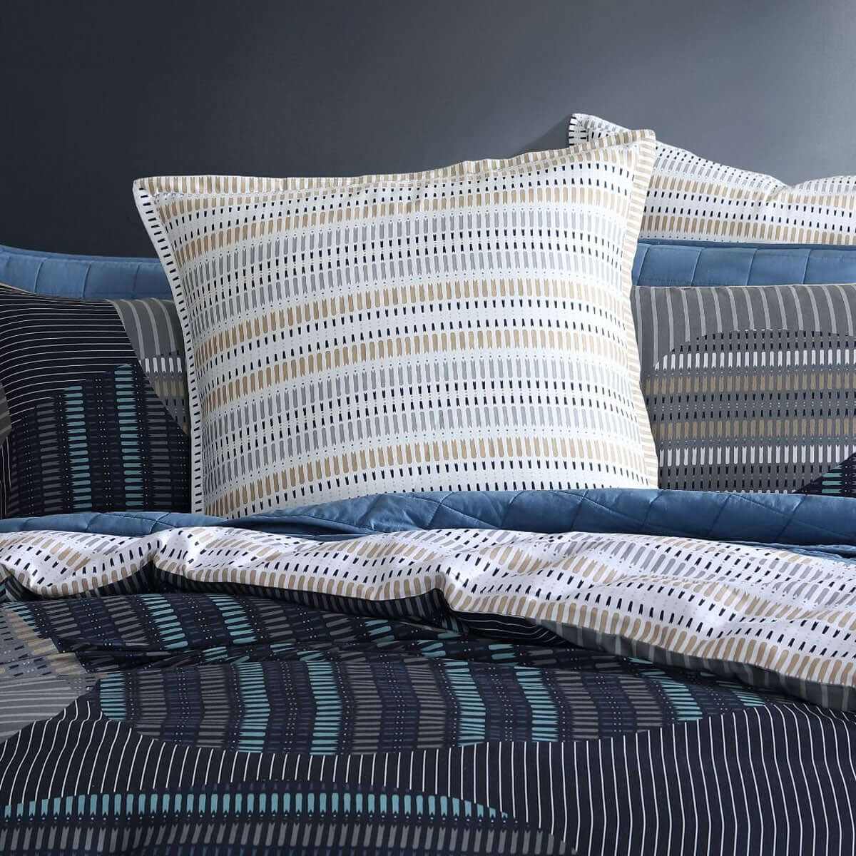 Statham 250TC 100% Cotton Sateen Navy Quilt Cover Set Queen