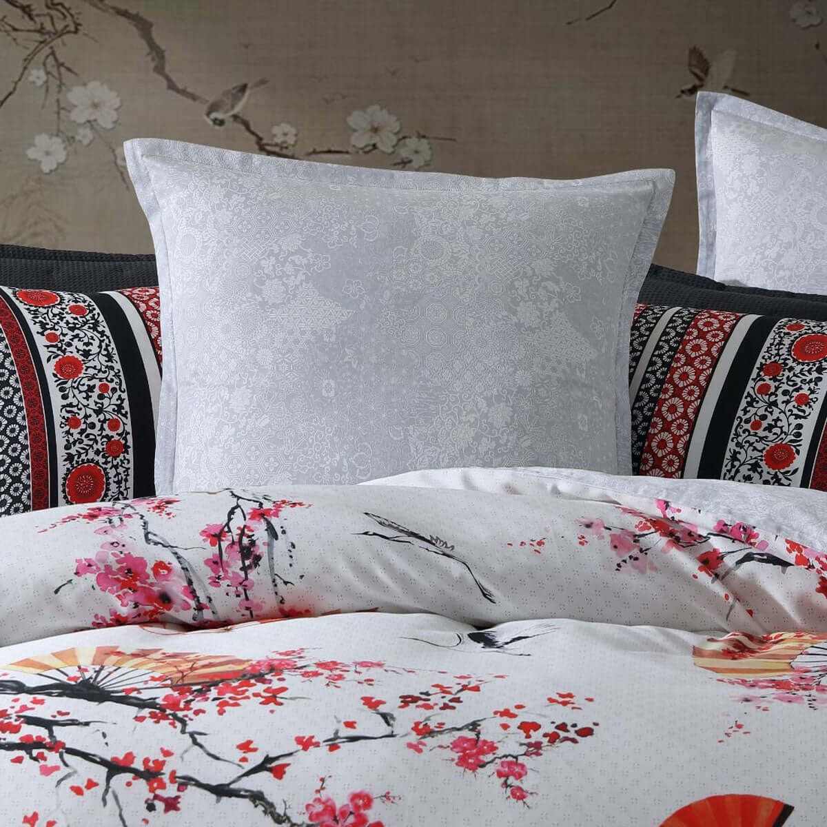 Tokyo Drift Red 100% Cotton Sateen Quilt Cover Set King