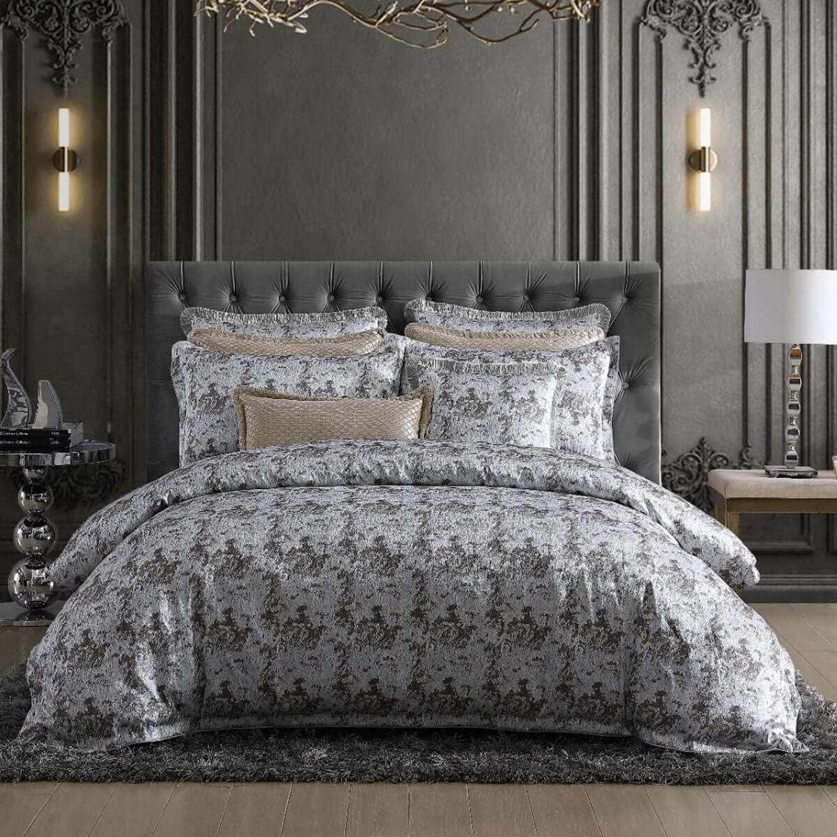 Davinci Jacquard Super King Quilt Cover Set