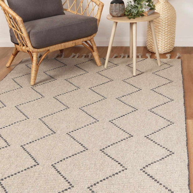 hand-tufted wool rug