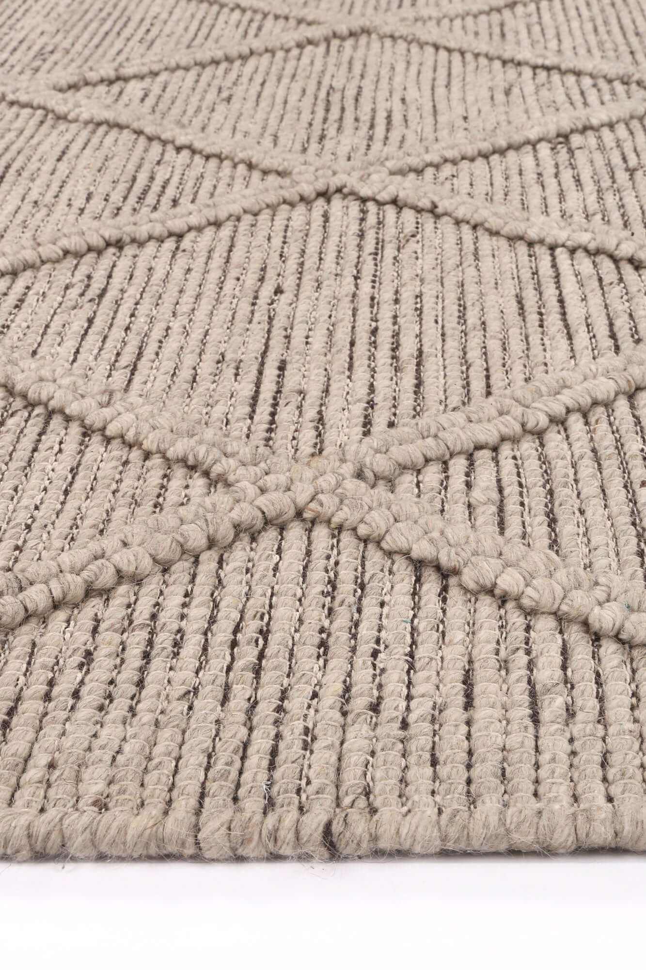 Goa Large Cream Rug - 300x400