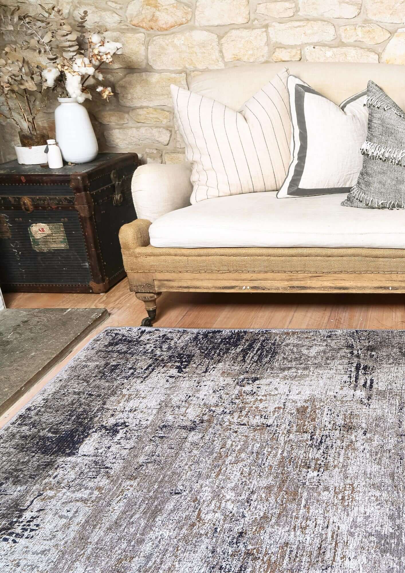 Vintage Crown Anne Echo Blue Grey Rug 270x365cm-Upinteriors