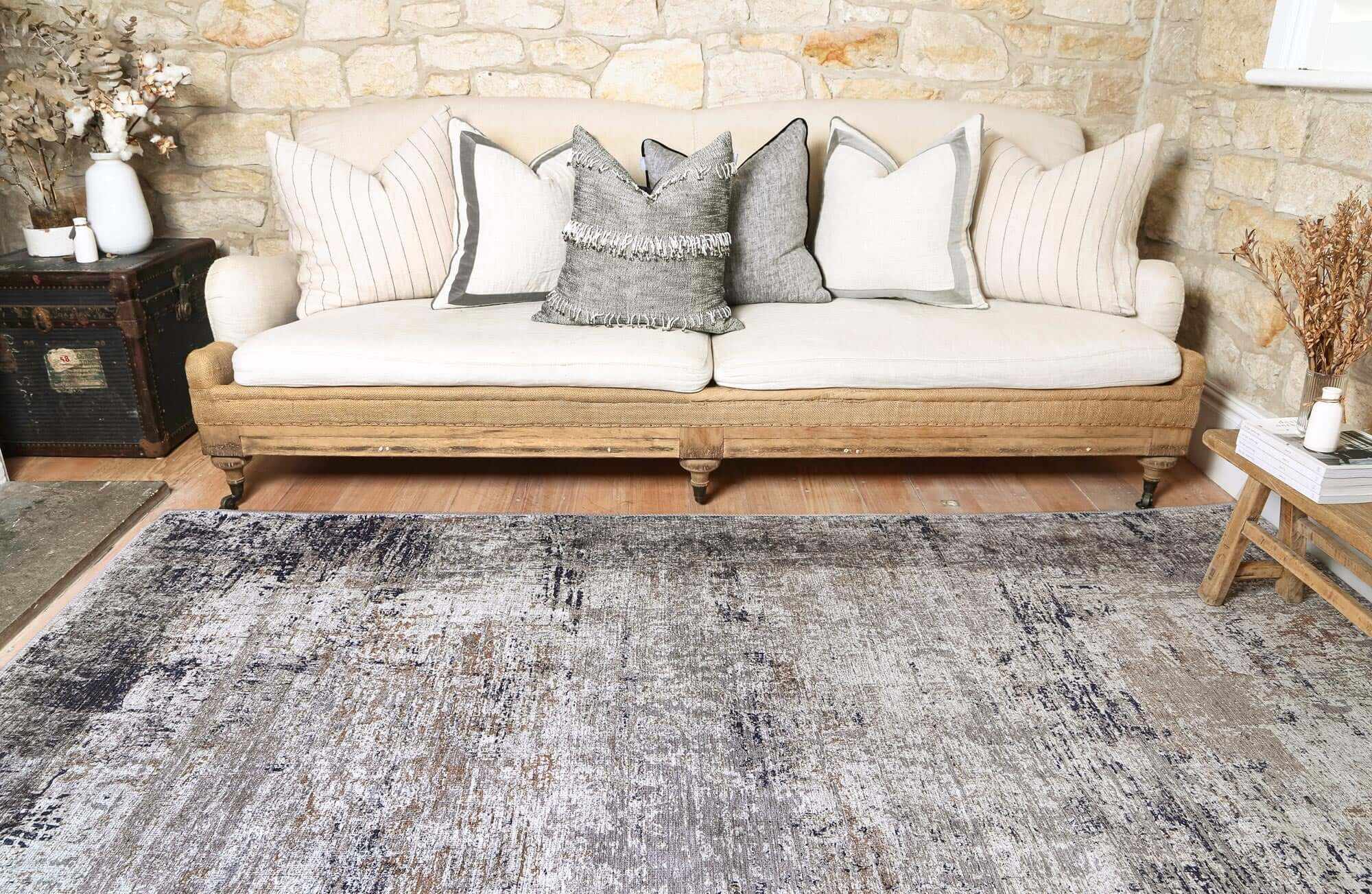 stylish rugs for living room