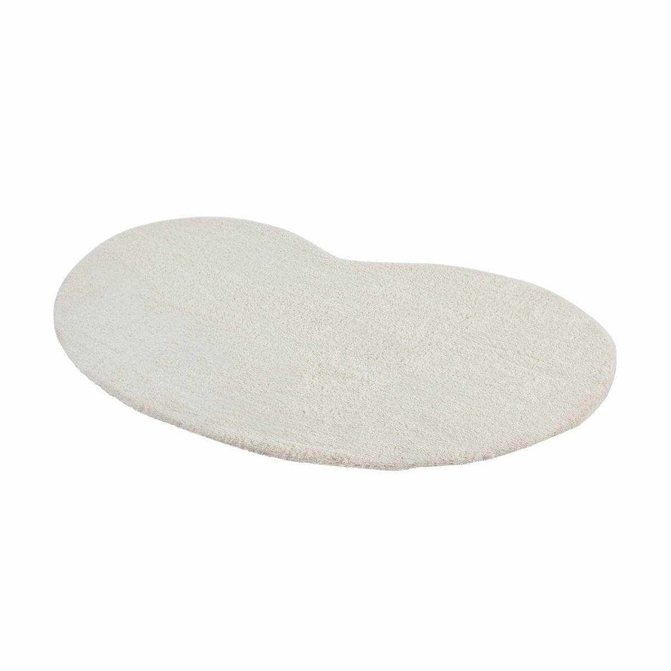 irregular shaped area rugs