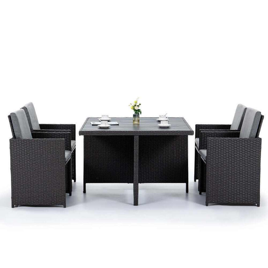 Outdoor Dining Table and chair