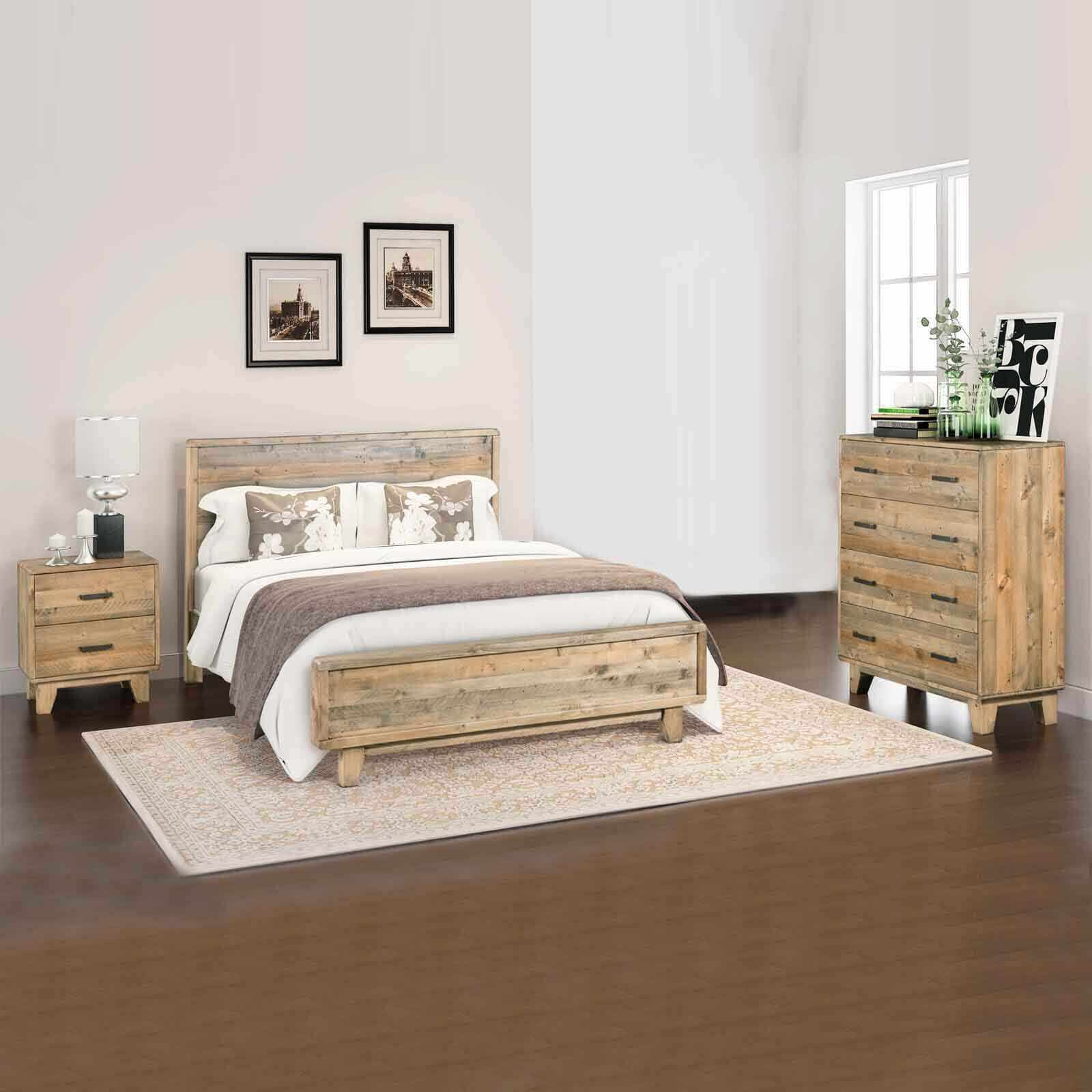 4 Pieces Bedroom Suite King Size in Solid Wood Antique Design Light Br