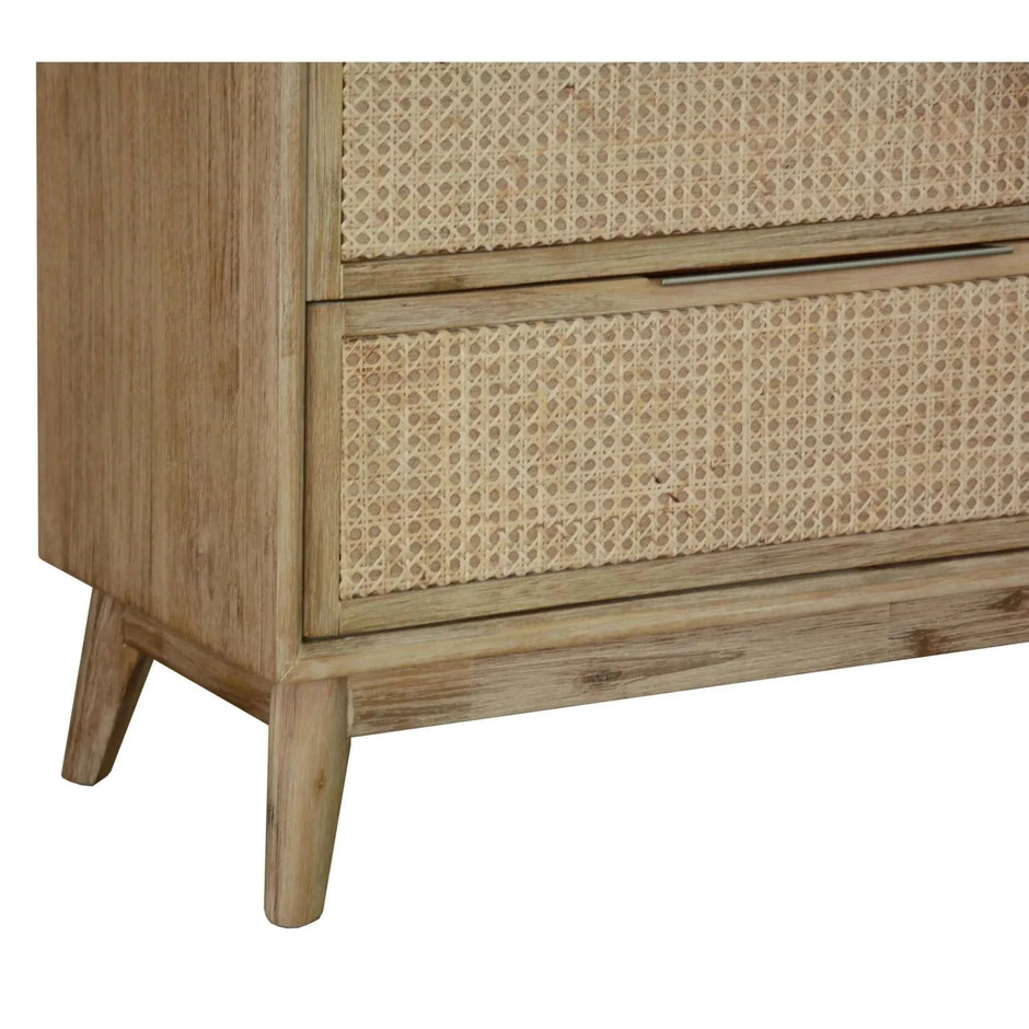 4 Chest of Drawers