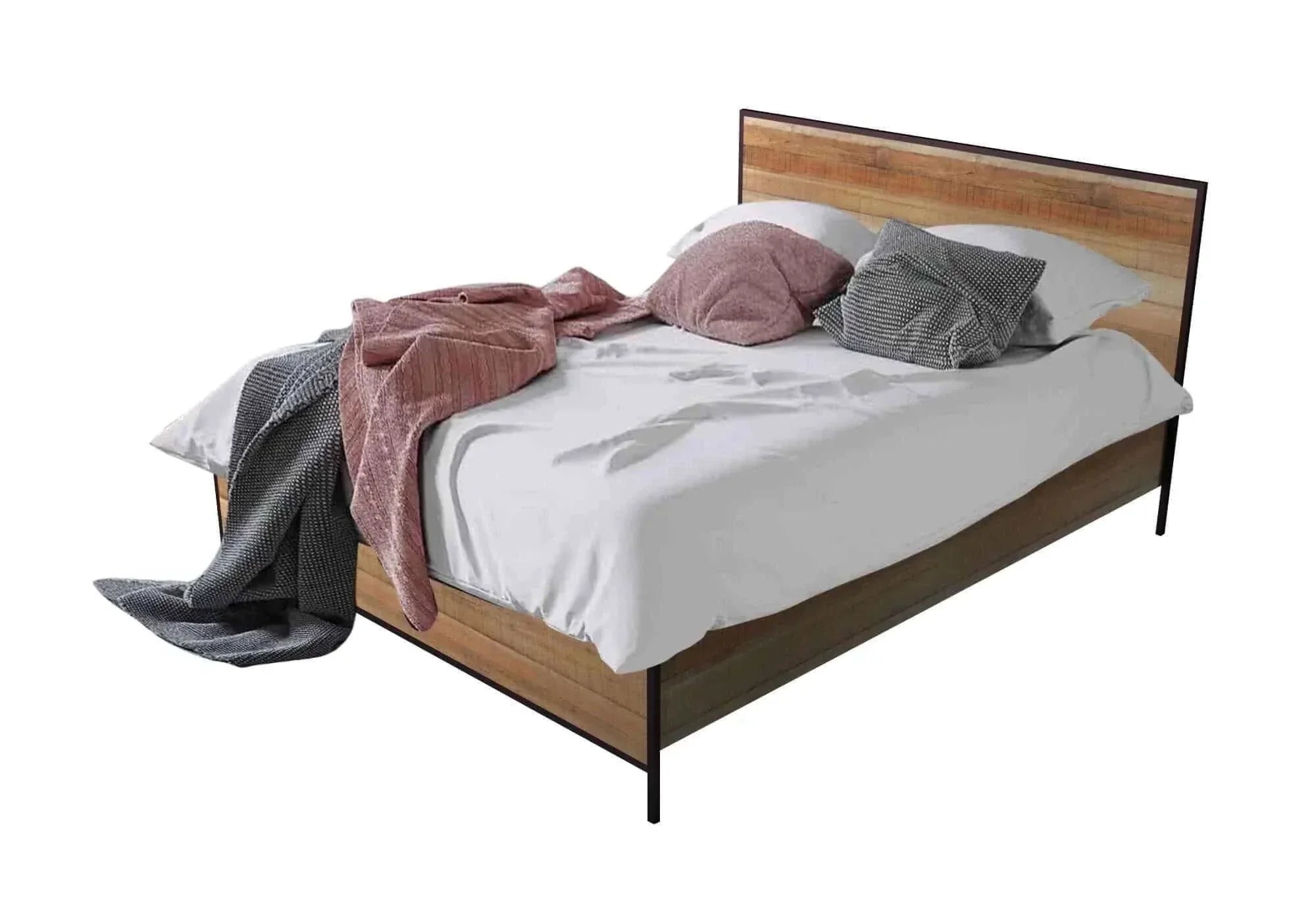 Queen Size Bedframe 